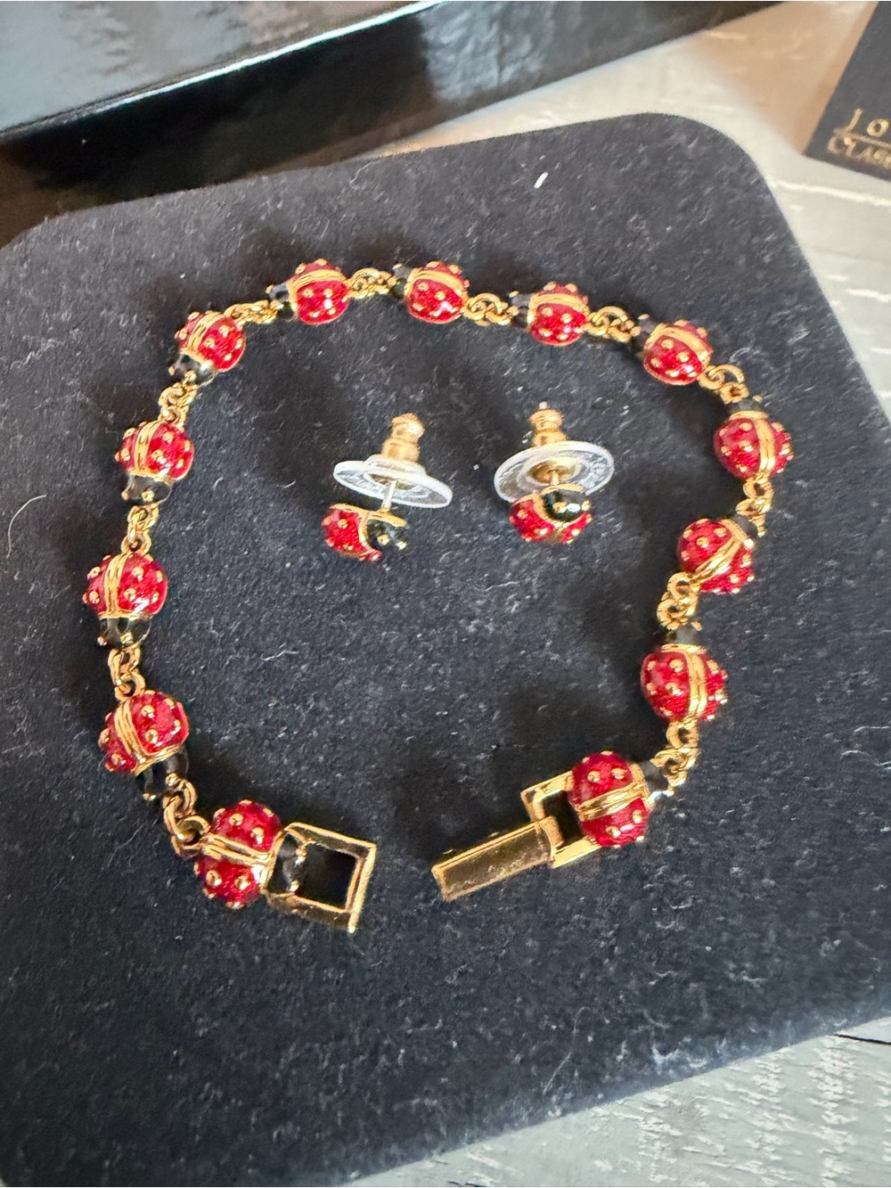 Joan Rivers Red Enamel Ladybug Bracelet with Matching Earrings - Picture 7 of 10